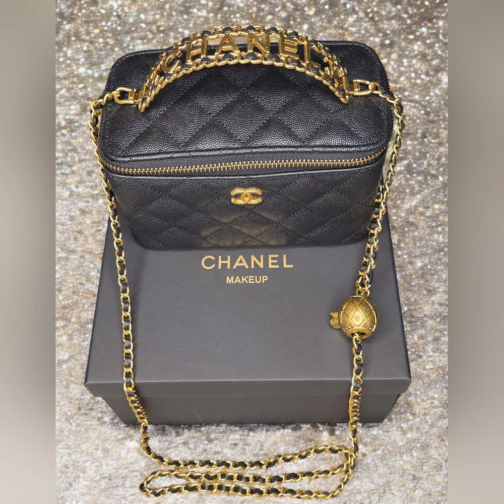 Chanel - Mini Bag - Crossbody Bag - Makeup Vanity Bag - Picture 1 of 7